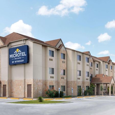 Microtel Inn And Suites Eagle Pass Exteriér fotografie